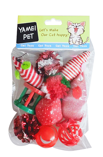 Festive Christmas Cat Toy Combo Set with Holiday Plushies & Jingle Balls